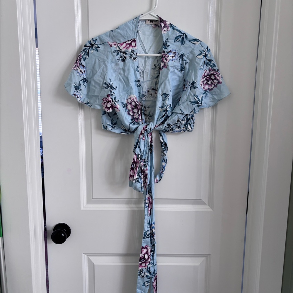 Show Me Your Mumu wrap crop top